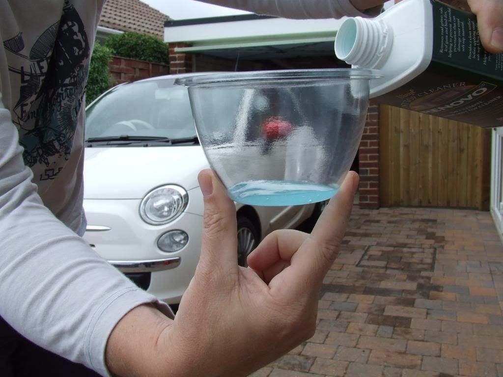 Renovo Vinyl Roof Cleaner. Detailing World Forum